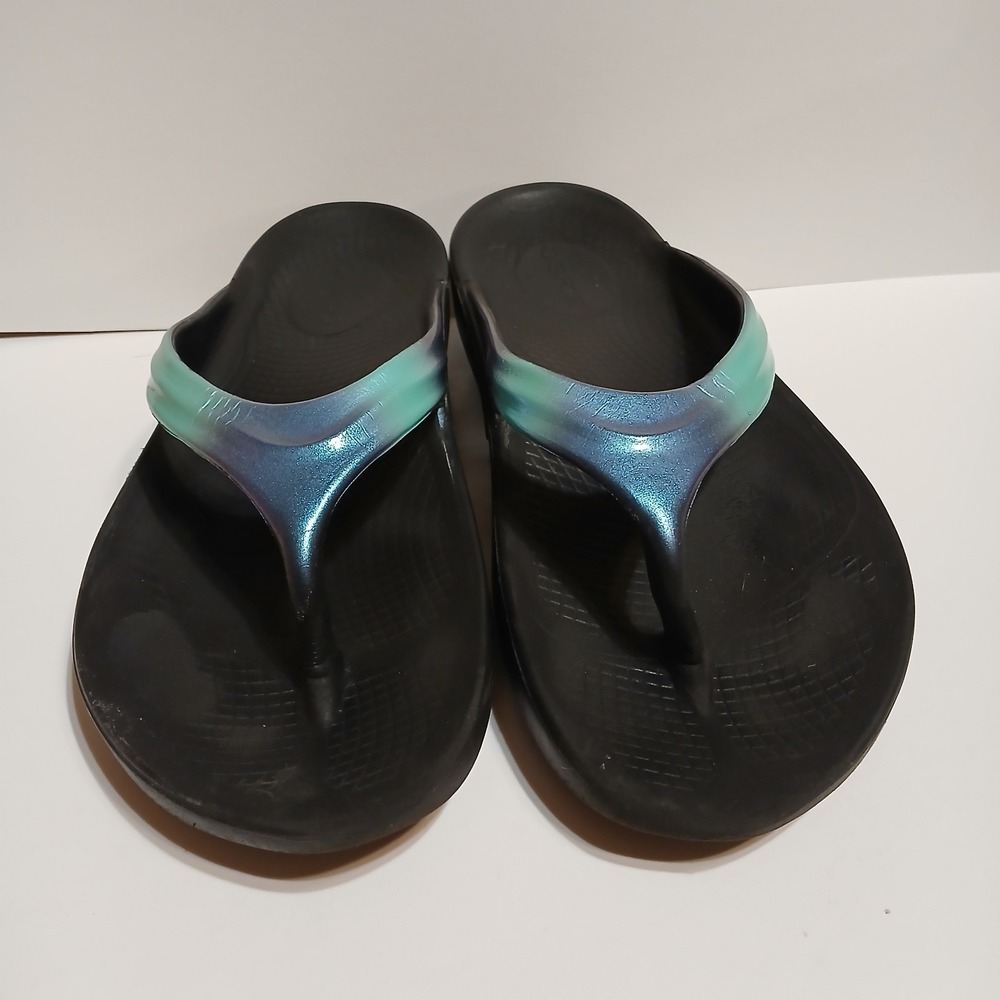 OOFOS Women 8 OOlala Luxe Recovery Flip Flop Thong Sandal Atlantis Blue - Picture 2 of 8